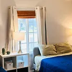 Los Angeles Home Located In Beautiful Pasadena